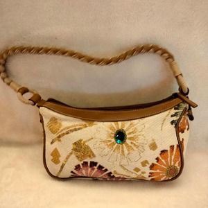 Nine West sequence shoulder bag 10" x 6.5 "